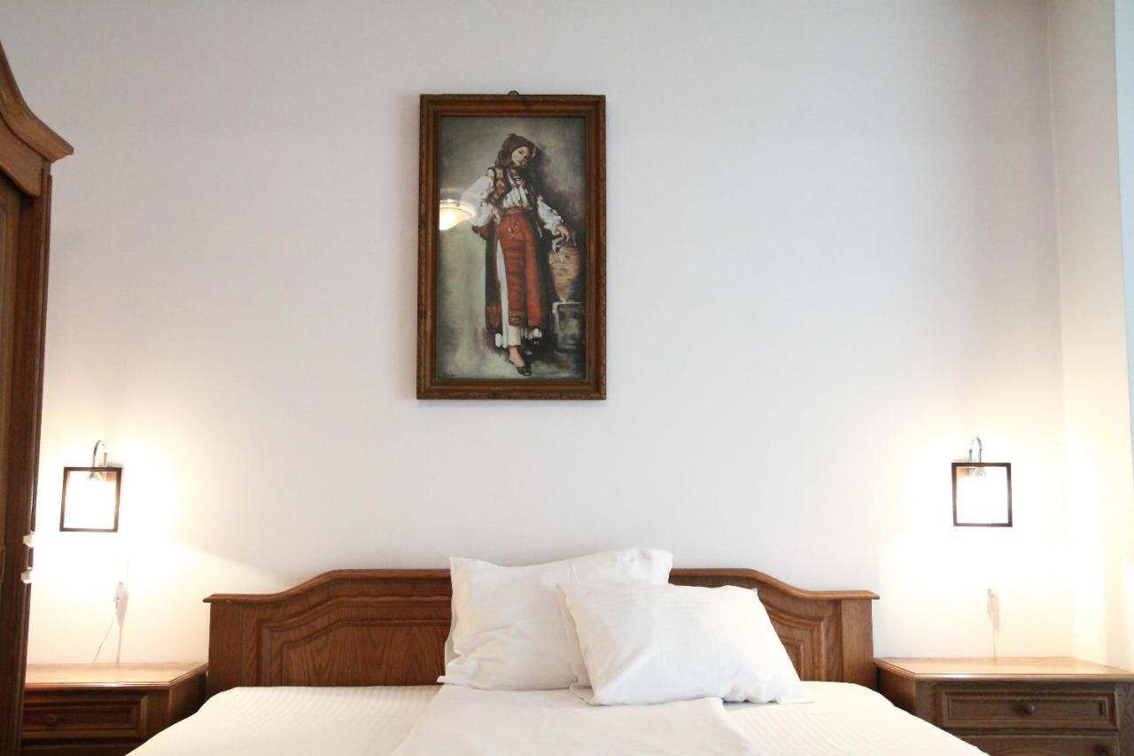 Mellis 1 Apartamento Cluj-Napoca Quarto foto